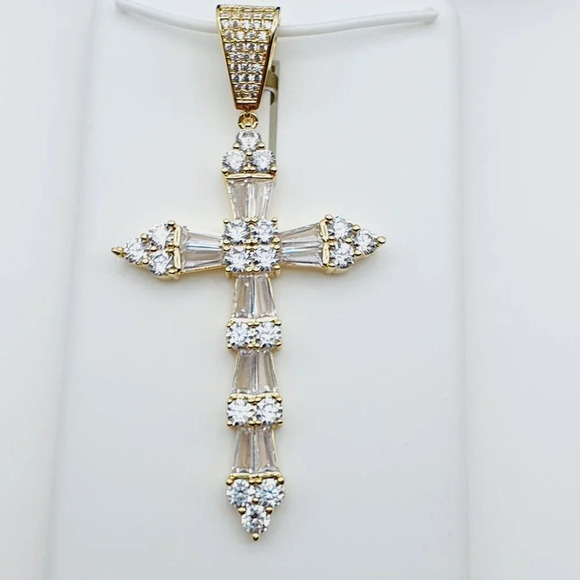 - 14K Gold Plated Cubic Zircon Pendant, EVBRS520 - Picture 6 of 10